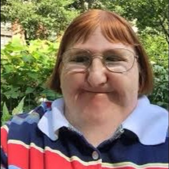 Meet your Posher, Chris - Picture 1 of 1
